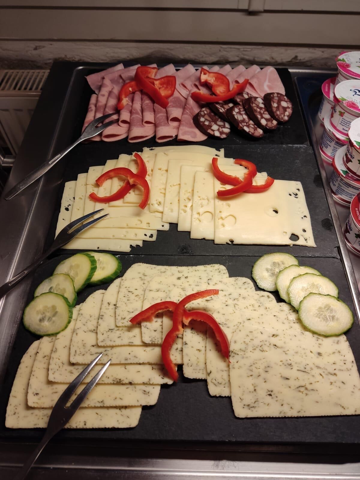 Daily buffet breakfast for a fee