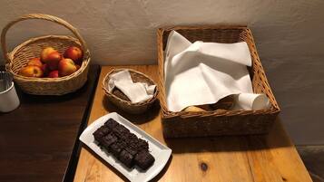 Morgenmadsbuffet hver dag (9.50 EUR pr. person)