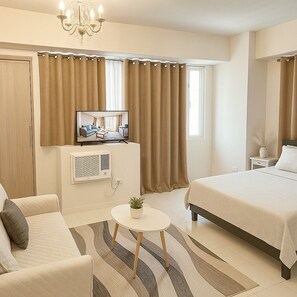 1 slaapkamer, een strijkplank/strijkijzer, wifi, beddengoed