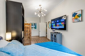 3 soverom, skrivebord, strykejern/-brett og wi-fi (inkludert)