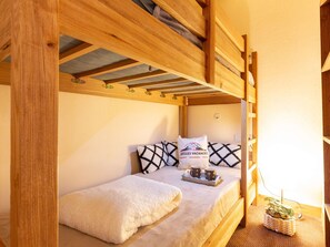 3 bedrooms