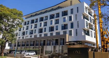 One Rosebank Executive Apartment Hotel