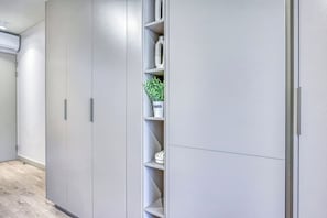 객실 내 금고, 암막 커튼, 다리미/다리미판, 무료 WiFi