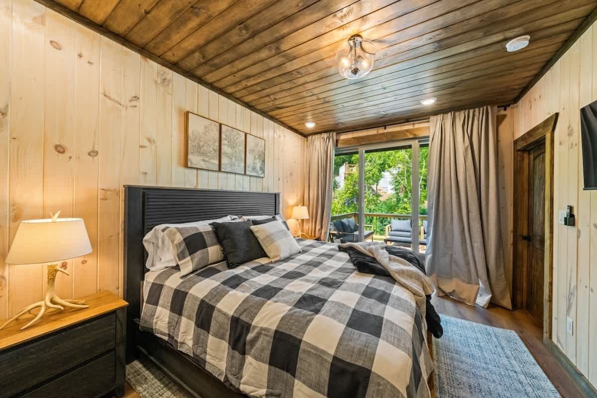 2 sovrum, strykjärn/strykbräda, wi-fi och sängkläder