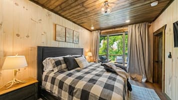 2 sovrum, strykjärn/strykbräda, wi-fi och sängkläder