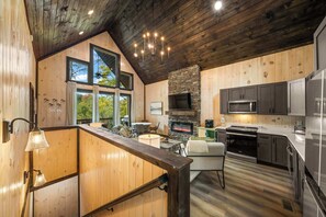 TV, peis, videospill og fotballspill