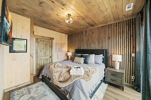 4 chambres, fer et planche à repasser, Wi-Fi, draps fournis