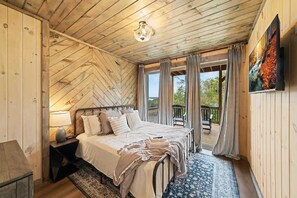 4 chambres, fer et planche à repasser, Wi-Fi, draps fournis