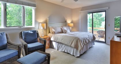 Trout Creek Condo #67 - Harbor Springs Michigan