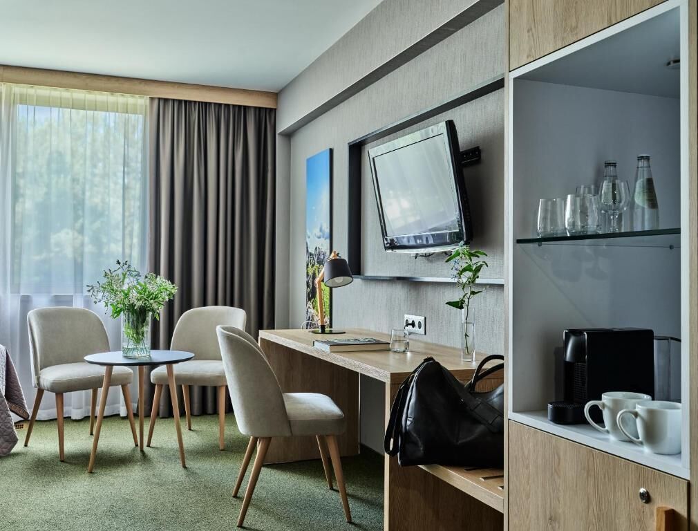 Een kluis op de kamer, verduisterende gordijnen