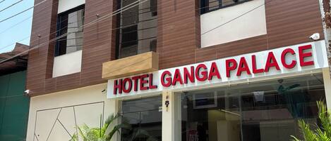 Voorkant van accommodatie