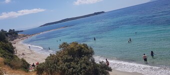 Nur Karen Taş Konak