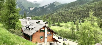 Hotel Chamois d'Or