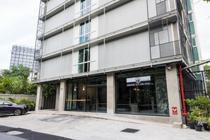 Exterior - Bangkok City Link Hotel (Bangkok)