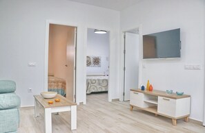 2 bedrooms, WiFi, bed sheets - El Rincon de Lidia . (Conil de la Frontera)