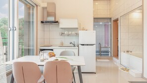 Habitación básica, 1 habitación (Room 401 (Spa/Pool Villa)) | 1 dormitorio y wifi gratis