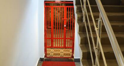 Aashhiana Guest House Entire 2BHK Service Apartments, Kolkata