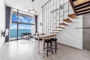 Chambre, 1 chambre (Ocean Terrace B203) | 1 chambre, Wi-Fi gratuit