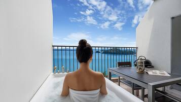 Basic Room, 1 Bedroom (Ocean Spa A302) | 1 bedroom, free WiFi