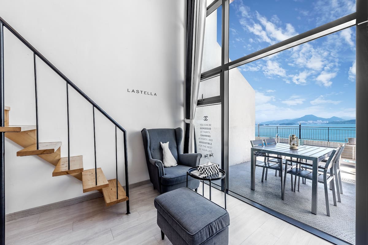 Basic Room, 2 Bedrooms (Ocean Family 104)