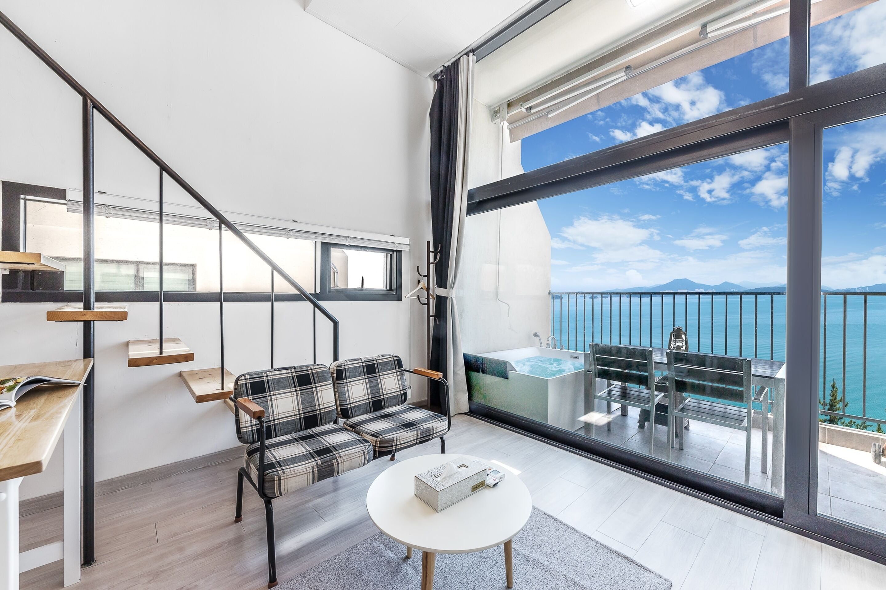 Phòng cơ bản, 1 phòng ngủ (Ocean Spa B301) | 1 phòng ngủ, truy cập Internet không dây miễn phí 