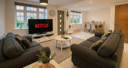 Beautiful 5 Bedroom 4 bathroom house in central London | 5 mins from station.