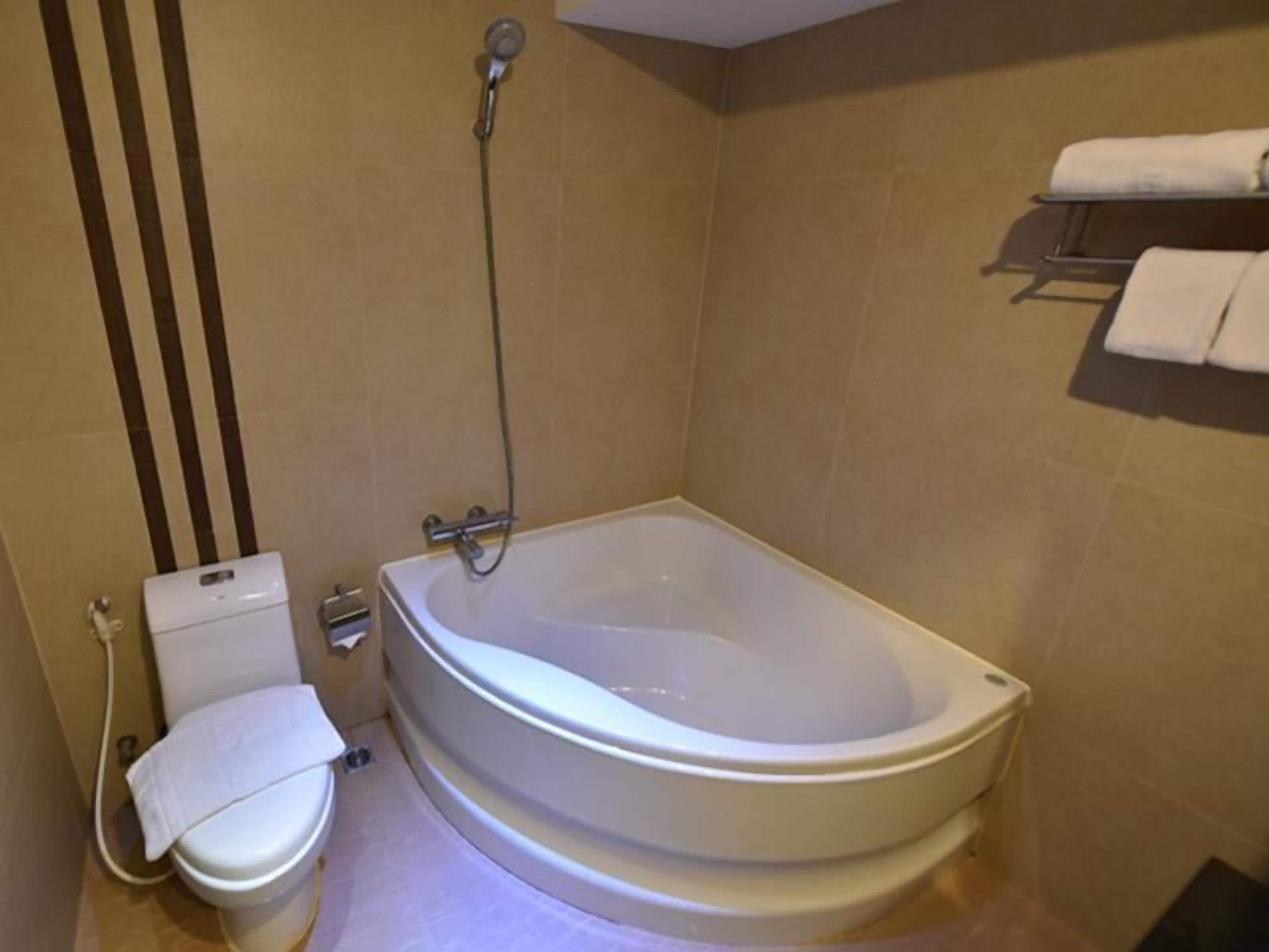 Photo - Bangkok City Hotel