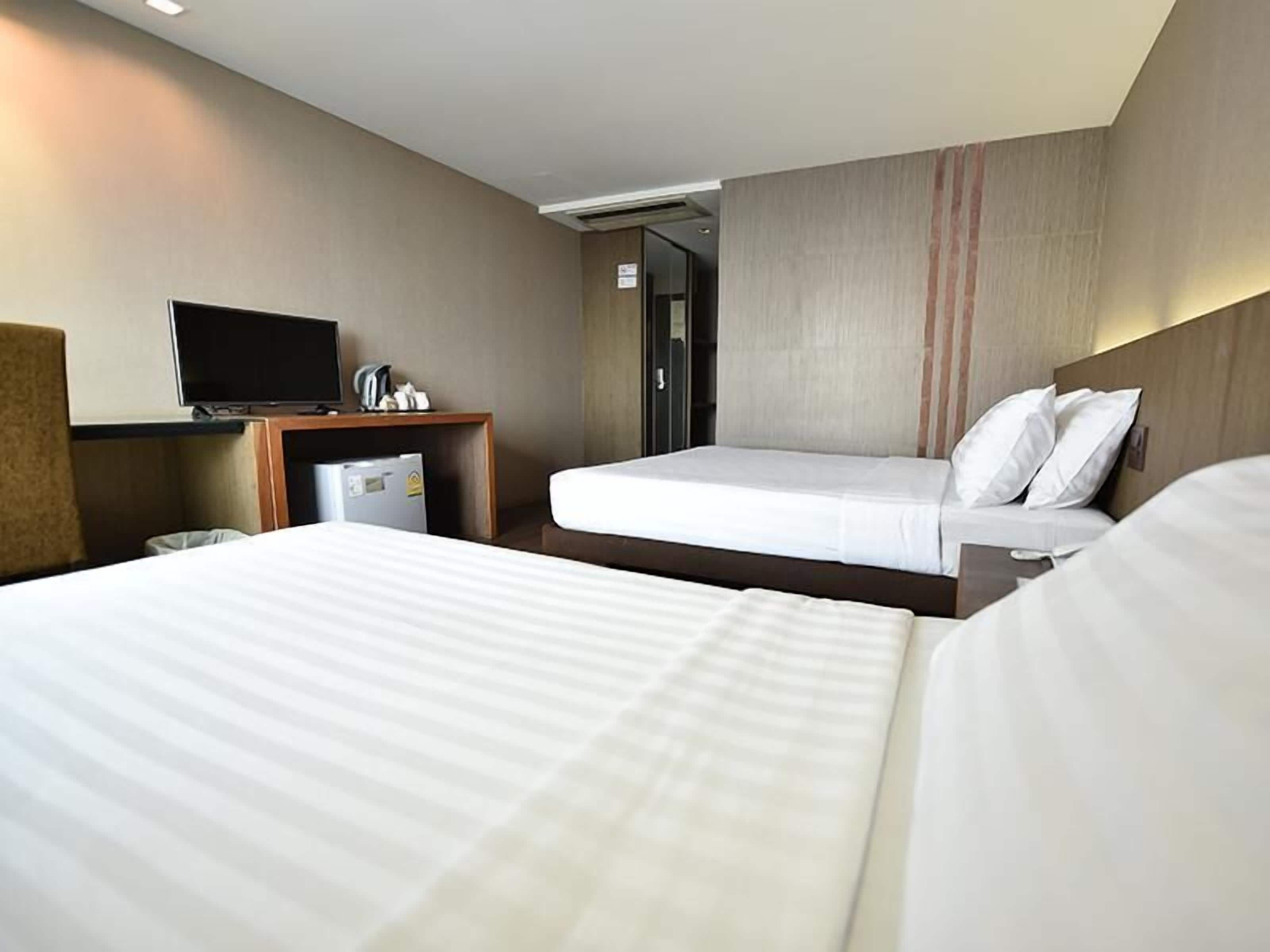 Photo - Bangkok City Hotel