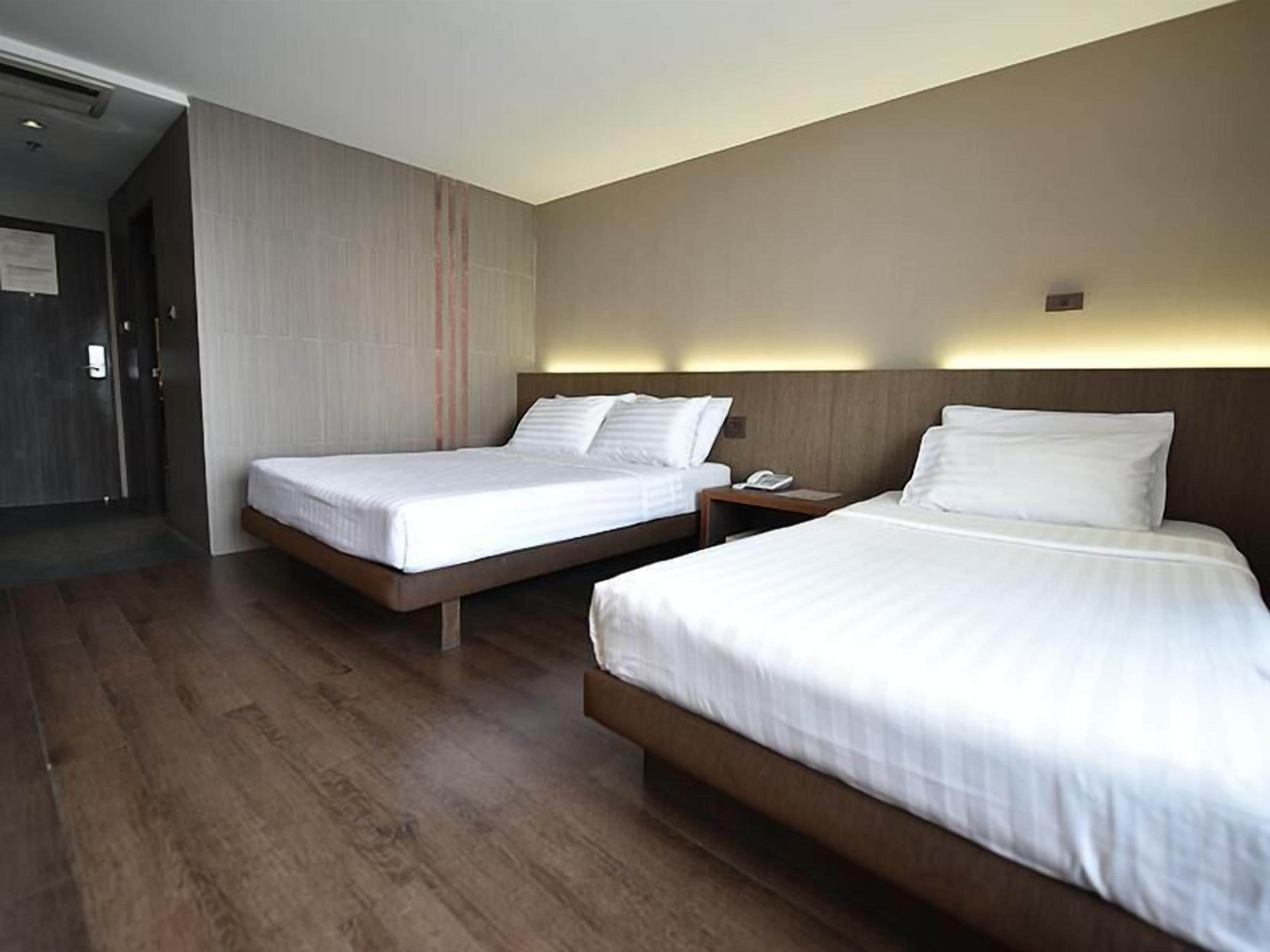 Photo - Bangkok City Hotel