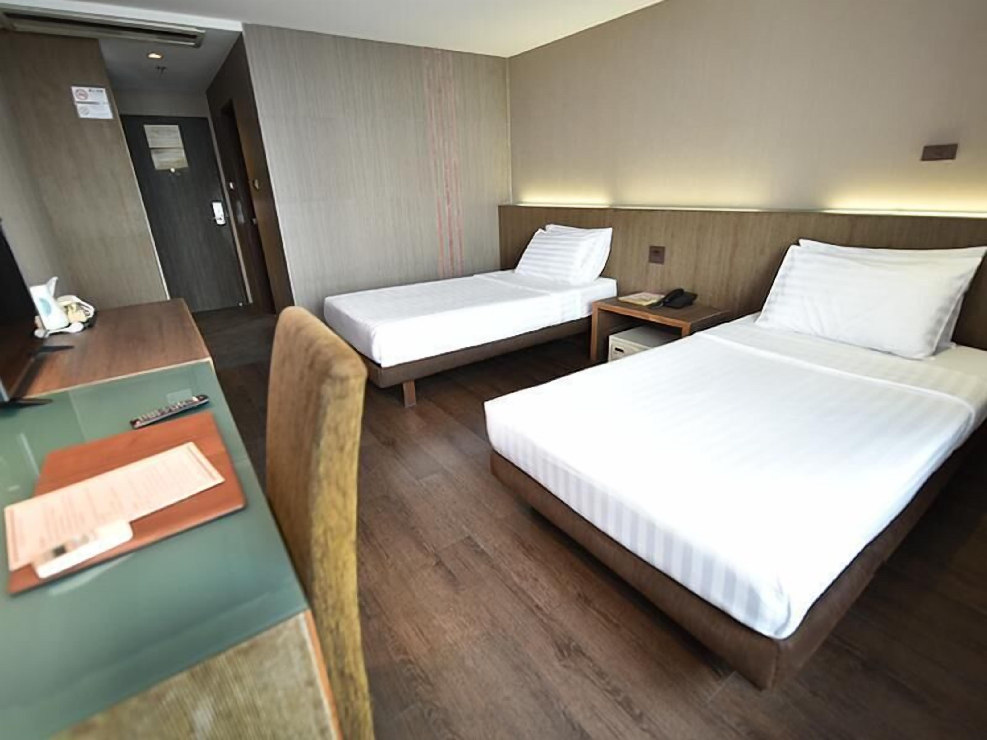 Photo - Bangkok City Hotel