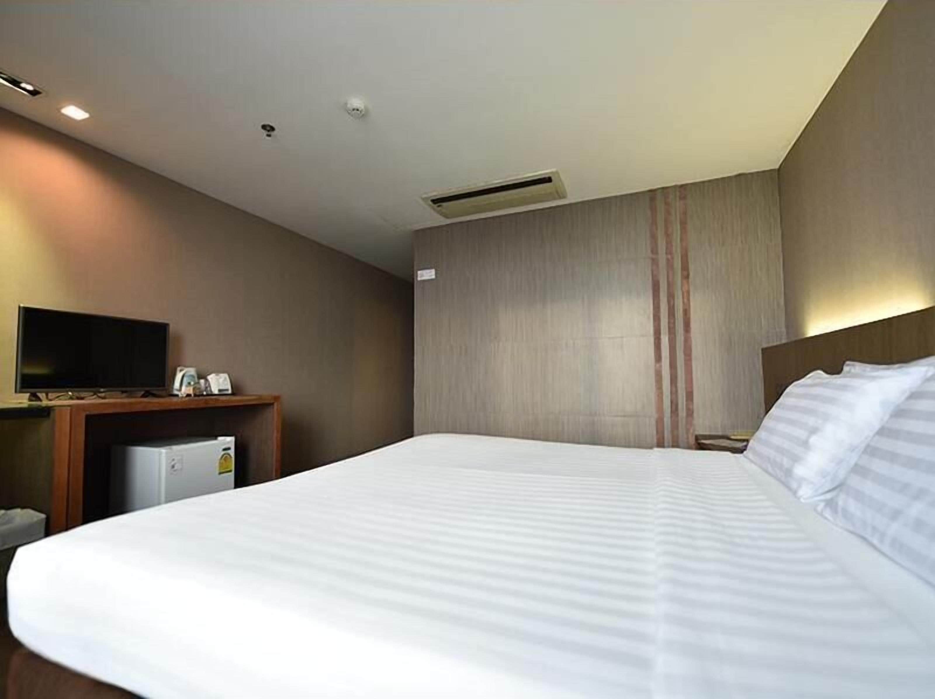 Photo - Bangkok City Hotel