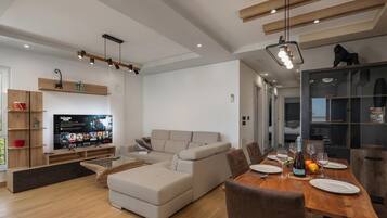 Căn hộ Tiêu chuẩn, nhiều phòng ngủ (Seaview Apartment Kostrena Two) | Khu ăn uống