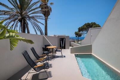 Calissa Suites by Ananda