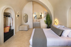 Cave Suite, Outdoor Tub | Cofres nos quartos, Wi-Fi de cortesia