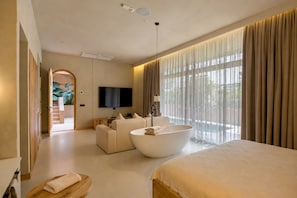 Deluxe-Zimmer, Poolzugang, Poolblick | Fernseher