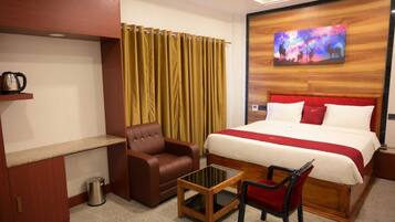 Deluxe Triple Room, Beach View | Free WiFi