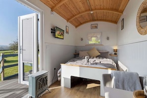 1 habitación, wifi y ropa de cama