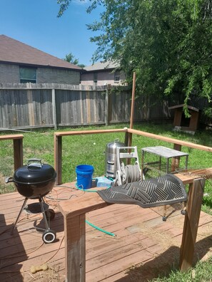 Property grounds - Lovely house between 2 theme parks & Shopping SeaWorld, Fiesta Tx & La Cantera (San Antonio)