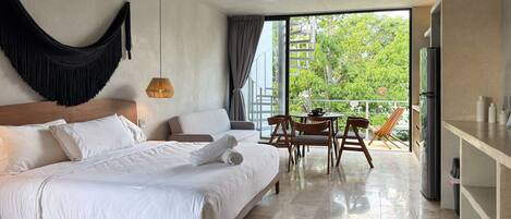 1 غرفة نوم وخزنة داخل الغرفة ومكواة/لوح كي وواي فاي مجانًا