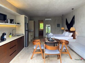 2 dormitorios, tabla de planchar con plancha, wifi gratis y ropa de cama
