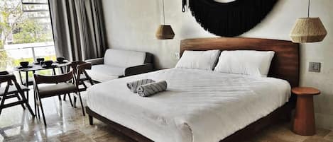 2 soverom, safe på rommet, strykejern/-brett og wi-fi (inkludert)