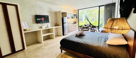 1 soverom, strykejern/-brett, wi-fi (inkludert) og sengetøy