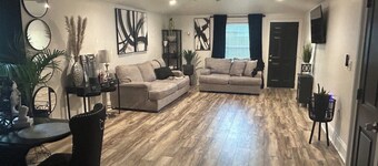 Charming 3-bedroom house in LaPlace with AC, WiFi