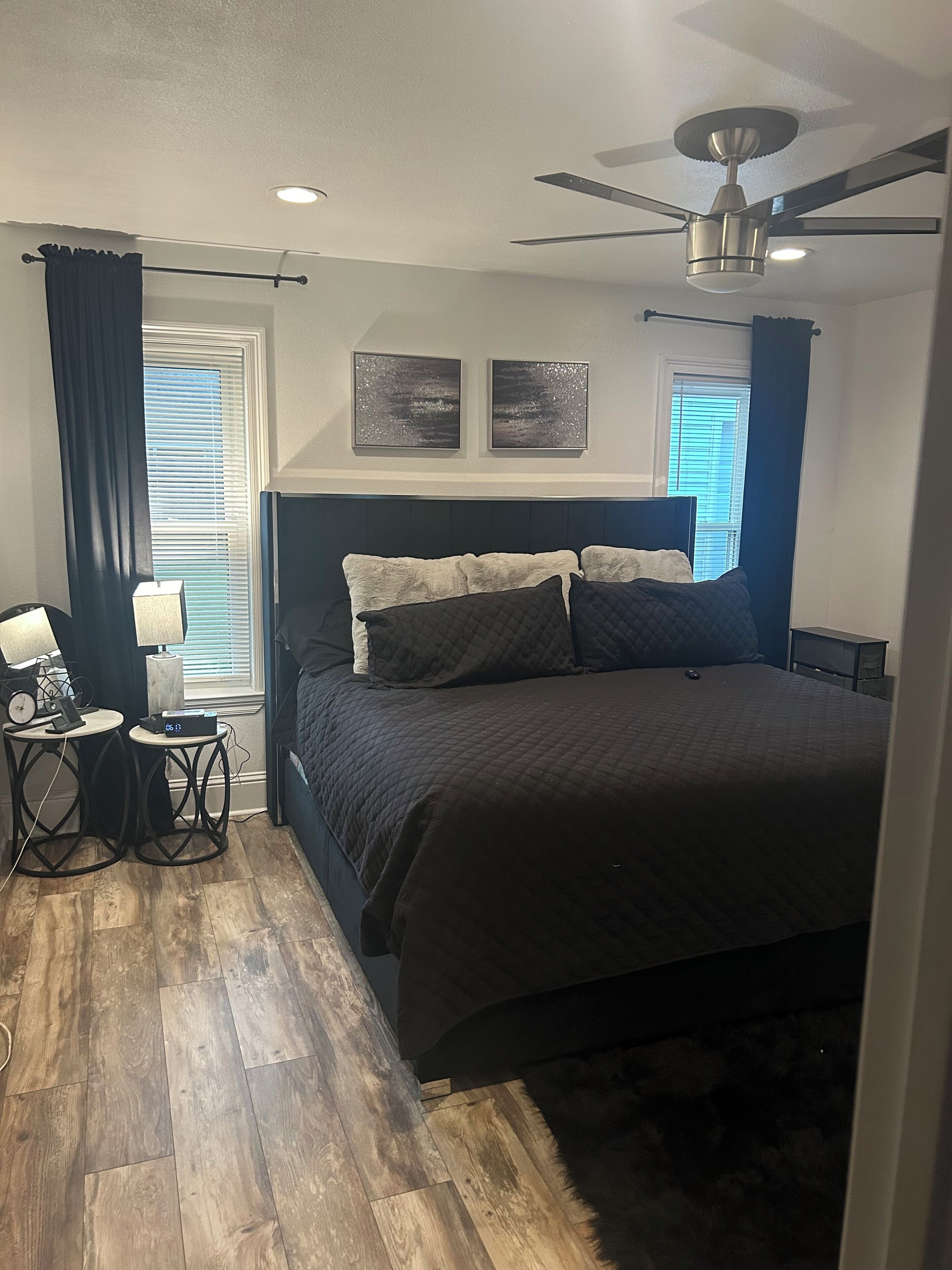 3 bedrooms, iron/ironing board, free WiFi, bed sheets