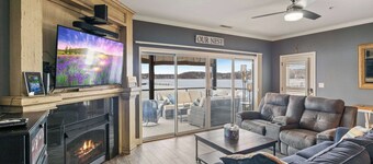 4BR Lakefront | Sleeps 13 | Pool | Hot Tub | Views