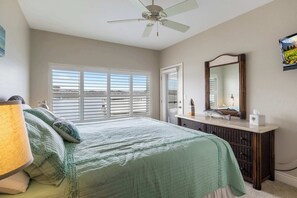 4 chambres, bureau, Wi-Fi, draps fournis