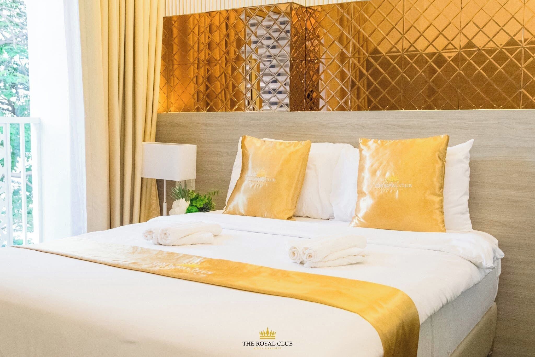 奢华别墅, 湖景 | 高档床上用品、羽绒被、迷你吧、办公桌