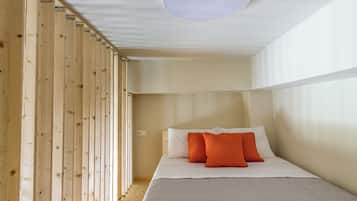 Blackout curtains, iron/ironing board, free WiFi