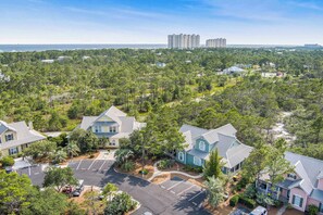 Exterior - Le Rêve Charmant | A Serene Gulf Coast Hideaway with Golf Cart Provided (Gulf Shores)