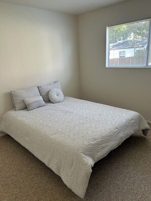 2 Schlafzimmer, Schreibtisch, kostenloses WLAN, Bettwäsche